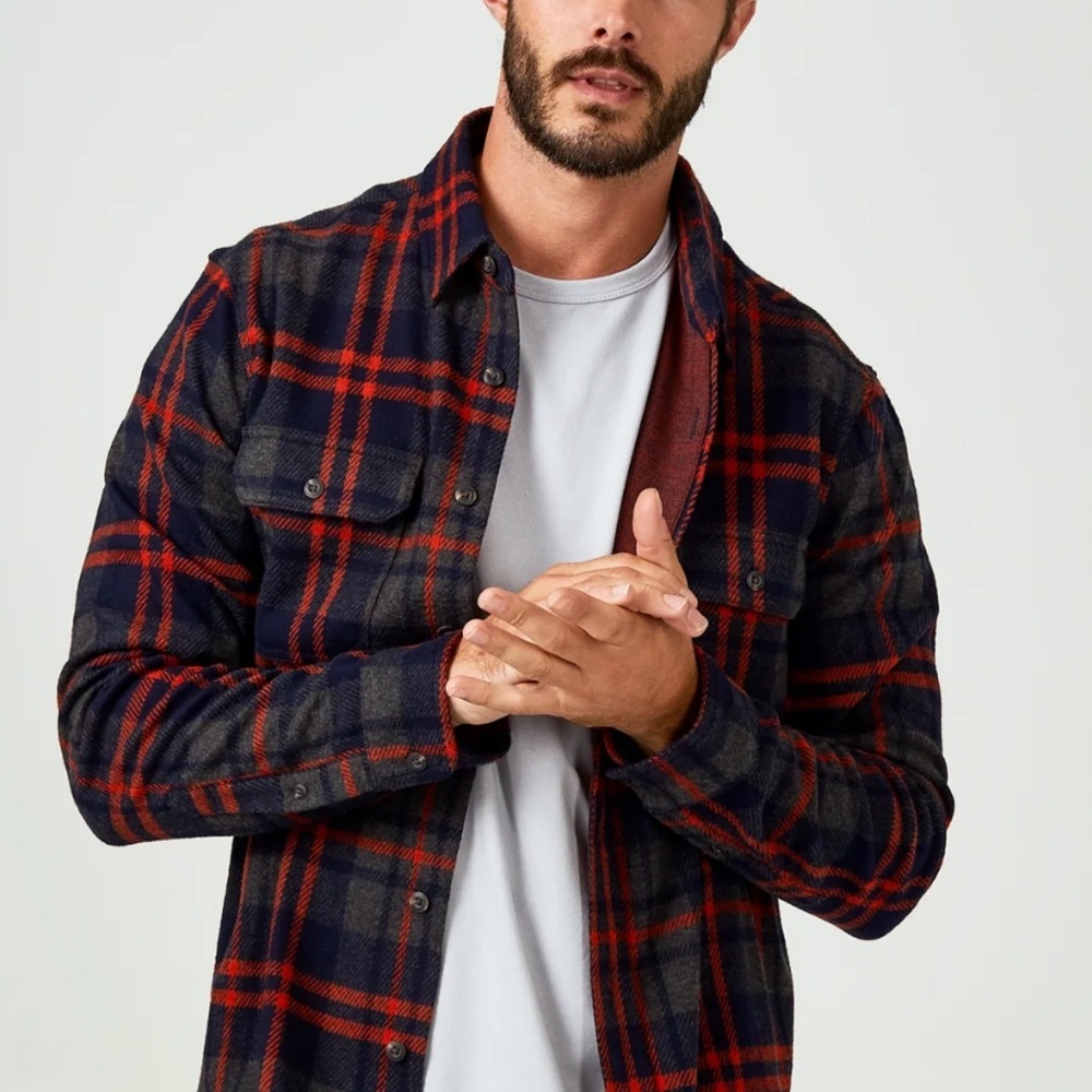 7Diamonds Generation Burgundy/Grey Plaid Flannel Top Men's Size L